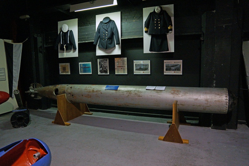 Torpedo im Marinemuseum Zeebrügge.jpg