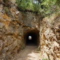 Tunnel vor dem Pont du Gard