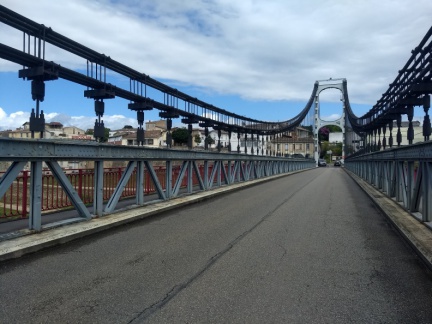 Brücke über die Garonne