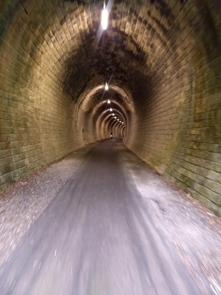 Ehemaliger Bahntunnel ist nun ein Radweg 